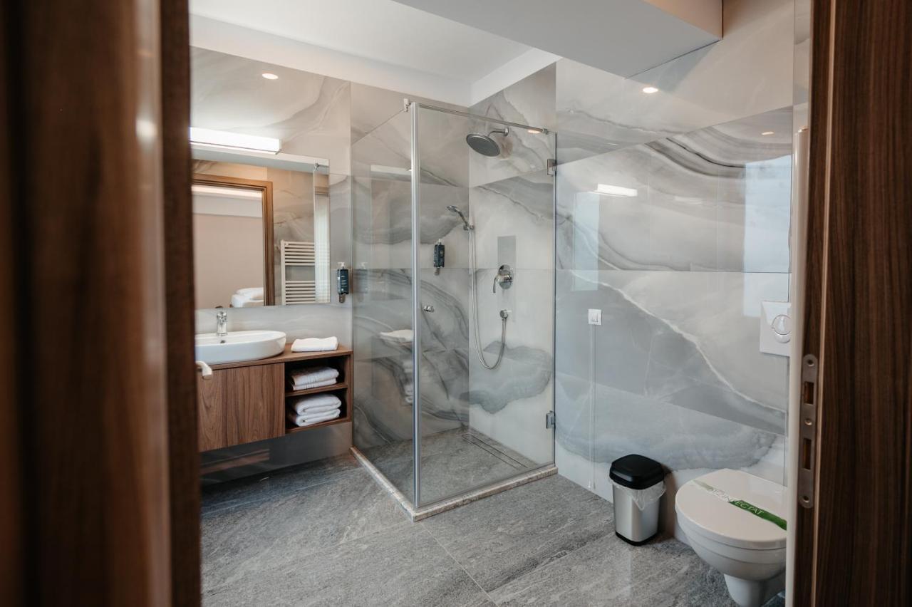Hotel Ariata Șcheia Kültér fotó