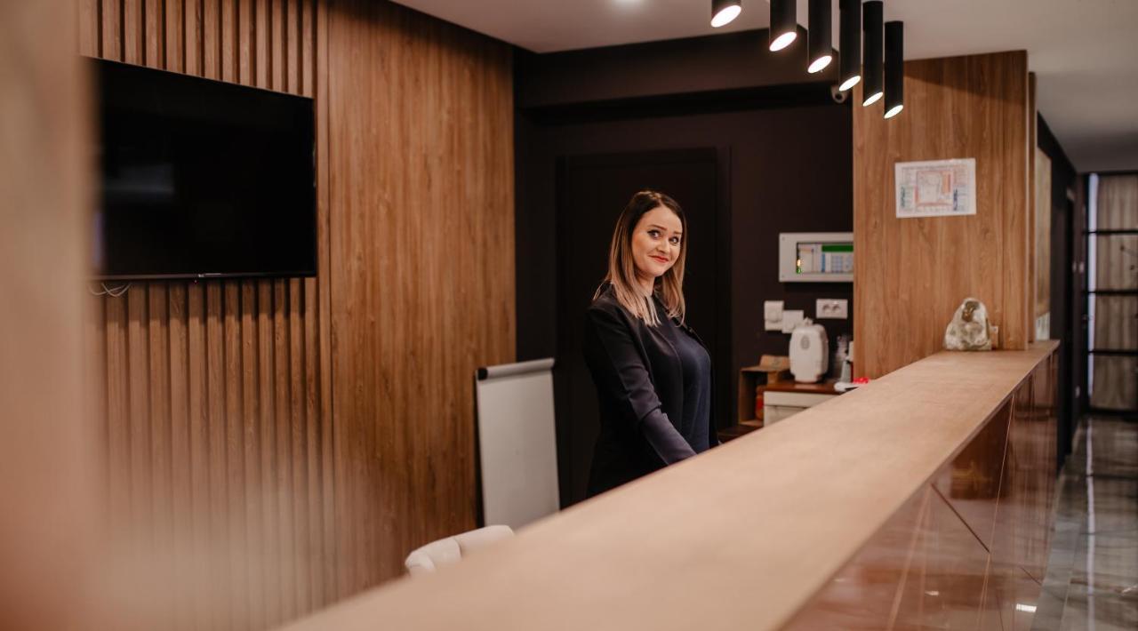 Hotel Ariata Șcheia Kültér fotó