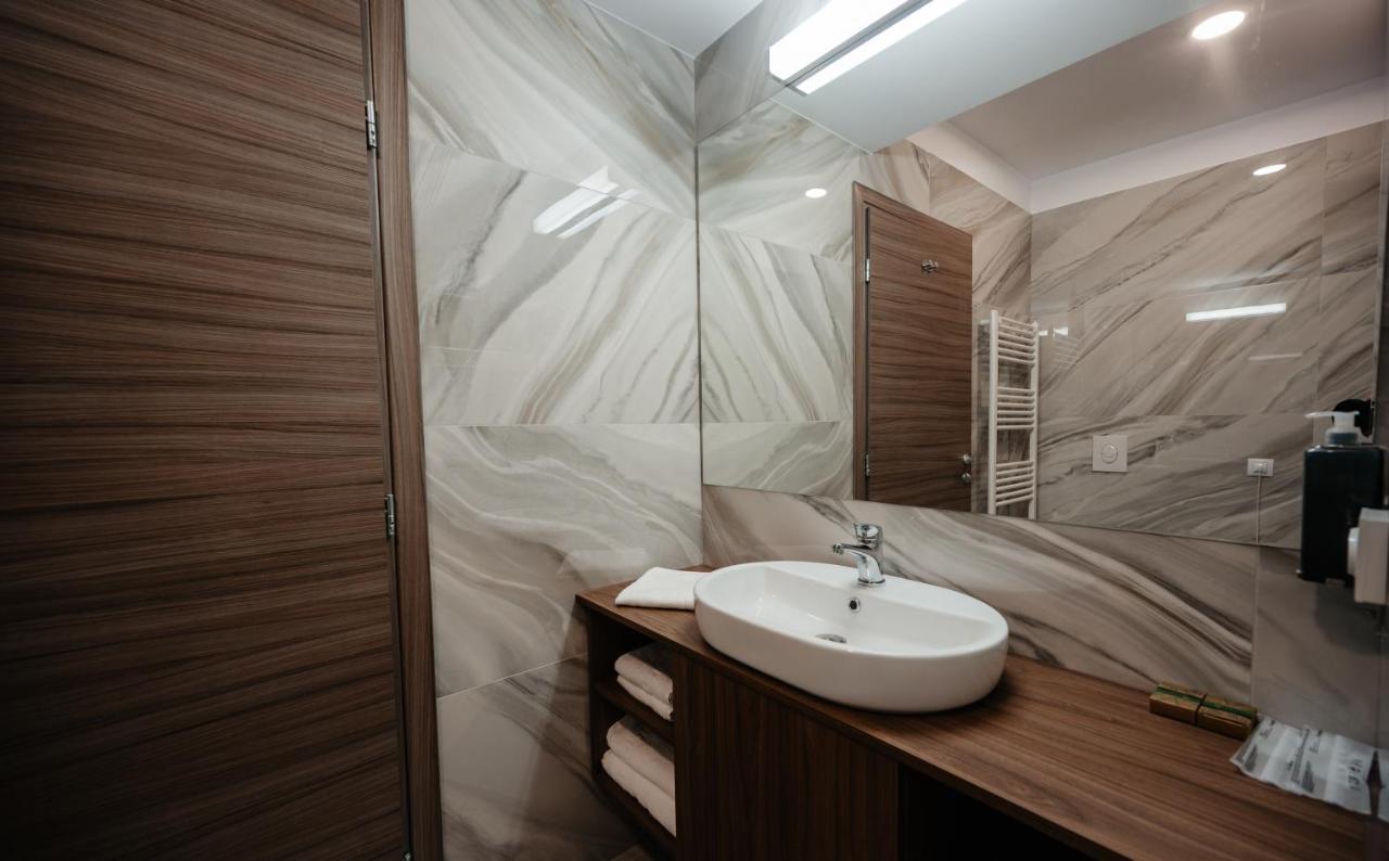 Hotel Ariata Șcheia Kültér fotó