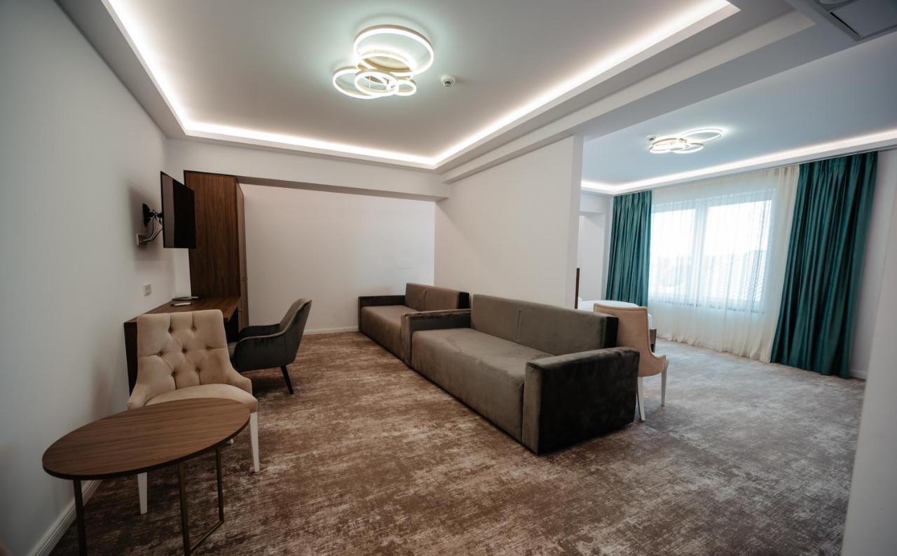 Hotel Ariata Șcheia Kültér fotó