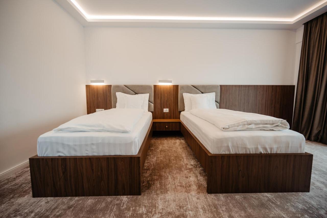 Hotel Ariata Șcheia Kültér fotó