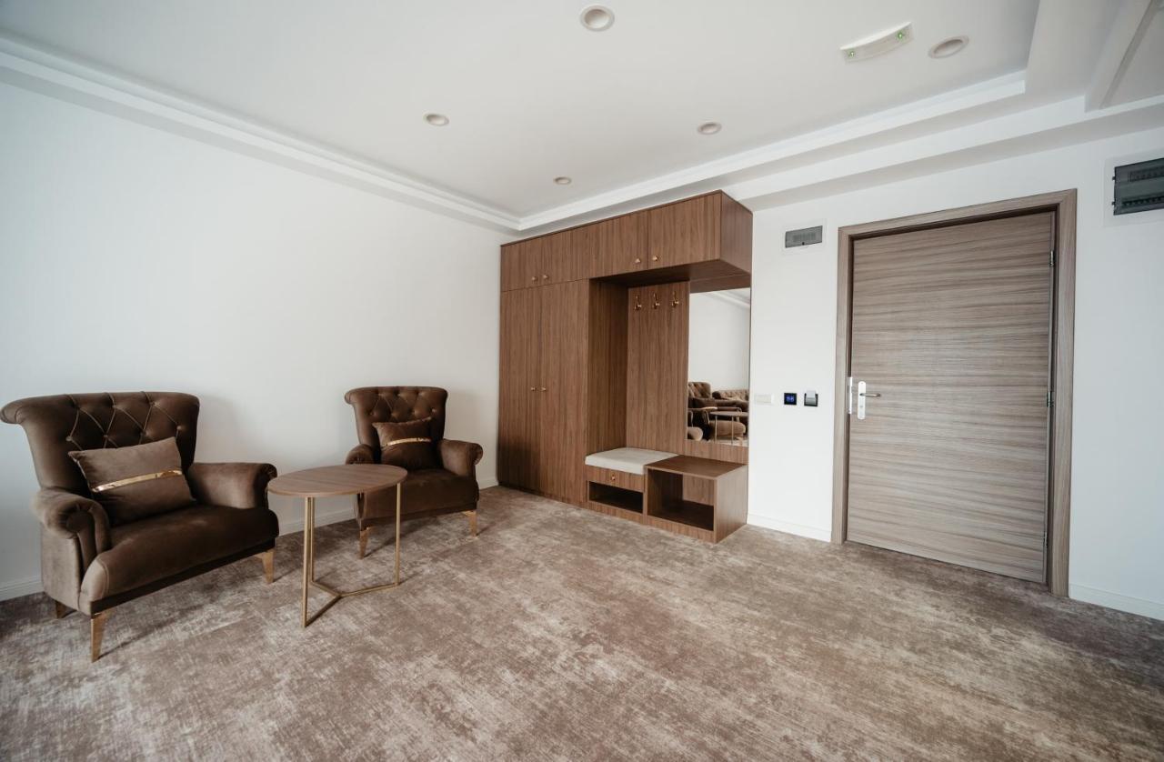 Hotel Ariata Șcheia Kültér fotó