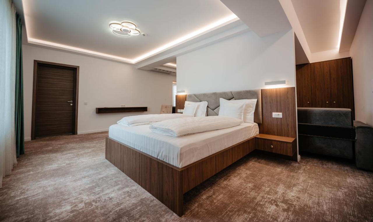 Hotel Ariata Șcheia Kültér fotó