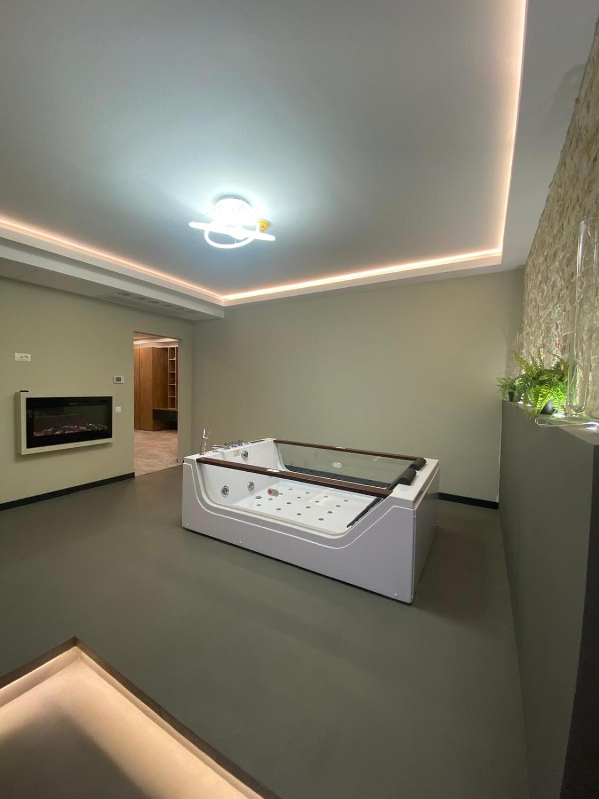 Hotel Ariata Șcheia Kültér fotó
